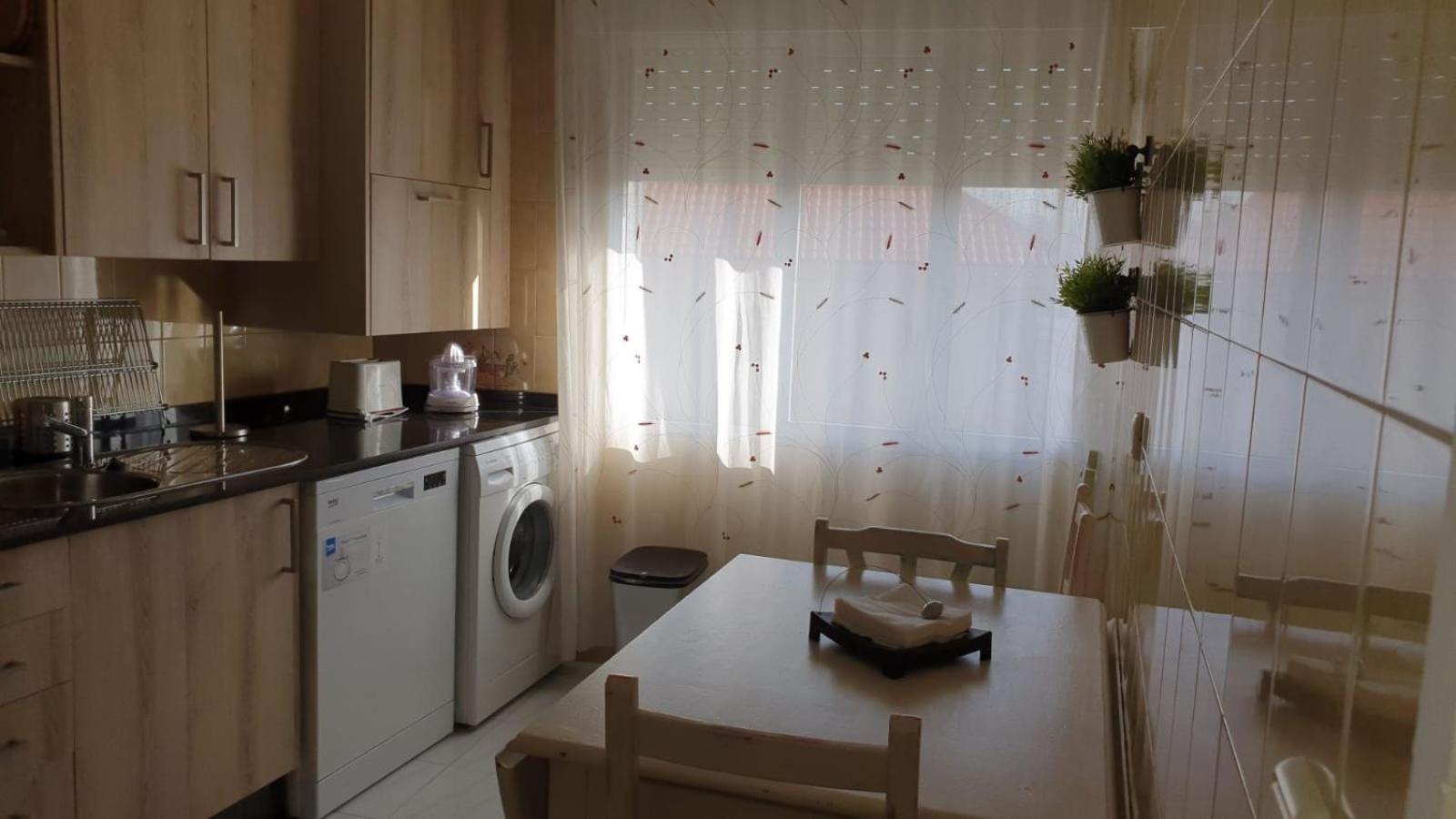 וילאנואבה דה ארוסה Apartamentos Ad מראה חיצוני תמונה